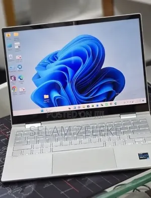 New Laptop HP Envy x360 16GB Intel Core i7 SSD 512GB