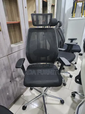 Metal Back Managerial Chair