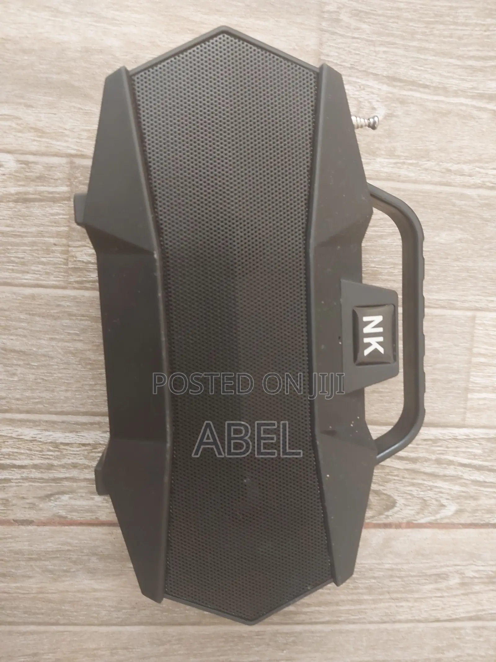 MINI NK209 Wireless Bluetooth Speaker With Solar Charging & Flashlight