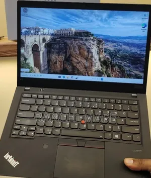 New Laptop Lenovo ThinkPad T14s Gen 2 16GB Intel Core i7 SSD 512GB