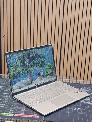 New Laptop HP EliteBook 840 G7 16GB Intel Core i5 SSD 512GB