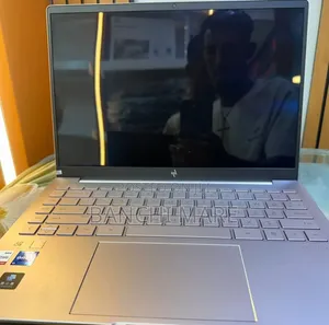 New Laptop HP Pavilion 14 16GB Intel Core i7 SSD 1T