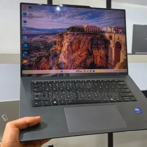 New Laptop Lenovo ThinkPad 13 16GB Intel Core Ultra 7 SSD 512GB