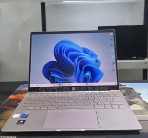 New Laptop HP Pavilion 14 16GB Intel Core i7 SSD 512GB