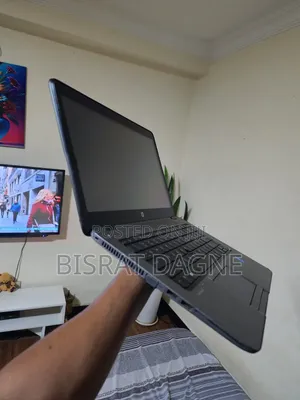 Laptop HP EliteBook 840 4GB Intel Core i5 HDD 512GB