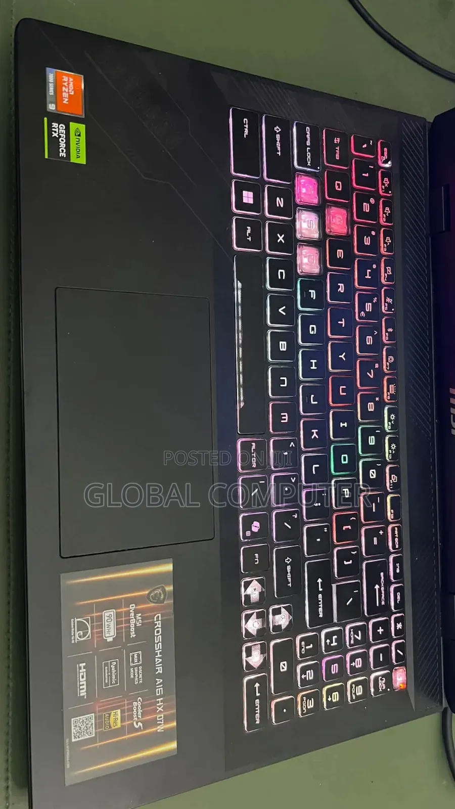 New Laptop MSI Titan 18 HX AI 32GB Intel Core Ultra 7 SSD 1T