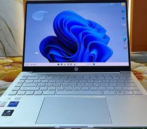 New Laptop HP Pavilion 14 8GB Intel Core i5 SSD 512GB