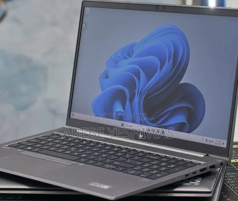 New Laptop HP ZBook 14 16GB Intel Core i5 SSD 512GB