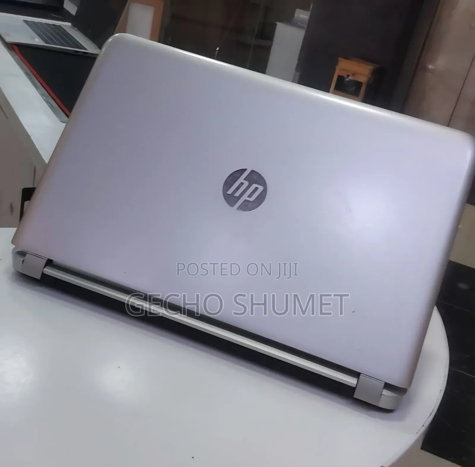 New Laptop HP Pavilion 15 8GB Intel Core i5 HDD 1T