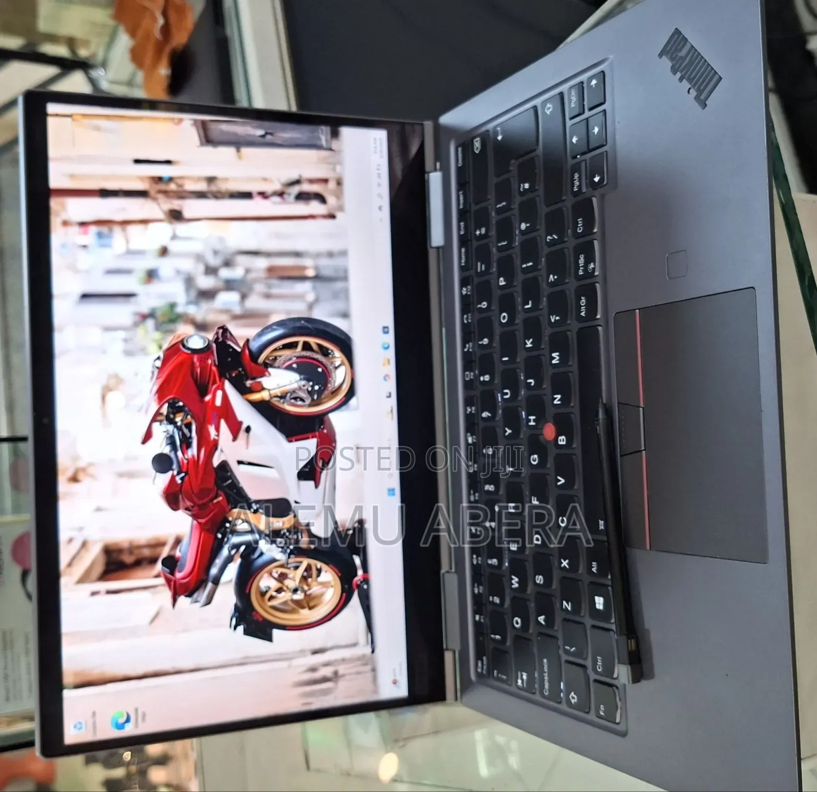 New Laptop Lenovo ThinkPad X1 Yoga 16GB Intel Core i7 SSD 512GB