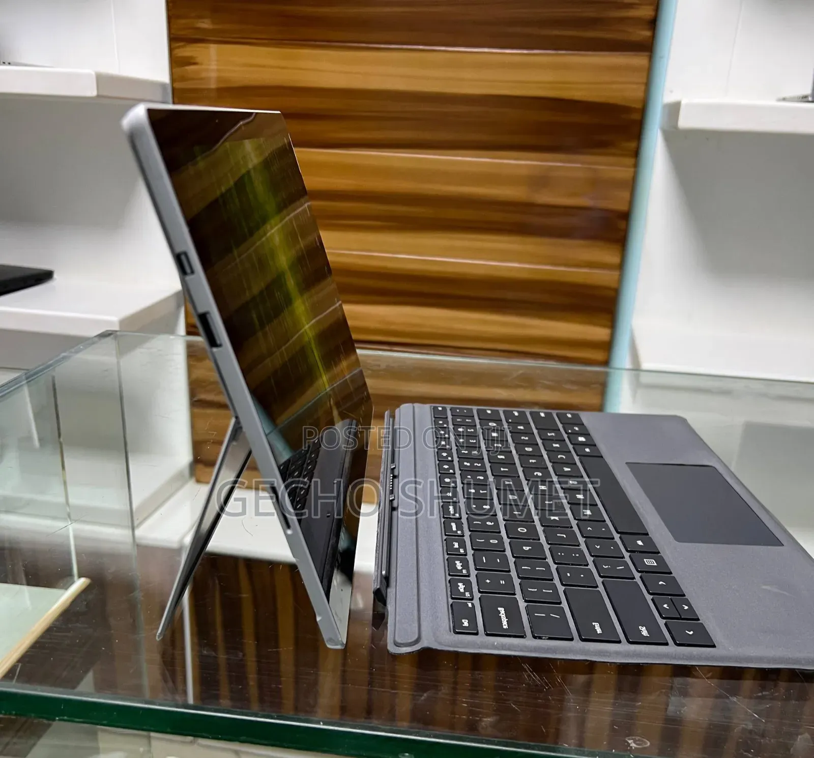 New Laptop Microsoft Surface Pro 6 8GB Intel Core i5 SSD 256GB