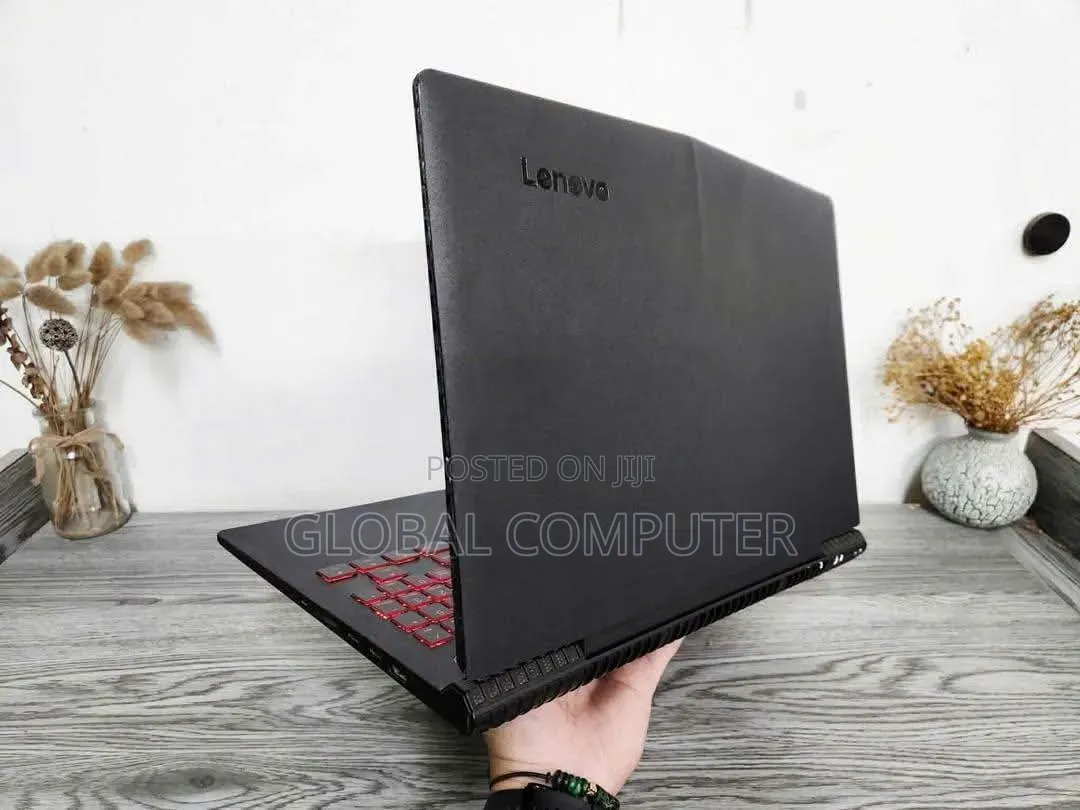 Laptop Lenovo Legion Y520 16GB Intel Core i7 SSD 512GB