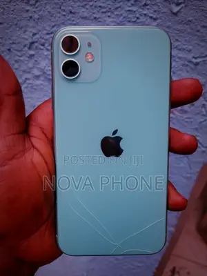 Apple iPhone 11 64 GB Blue