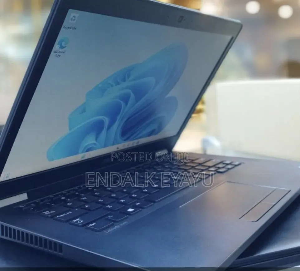 New Laptop Dell 4GB Intel Core i3 HDD+SSD 128GB