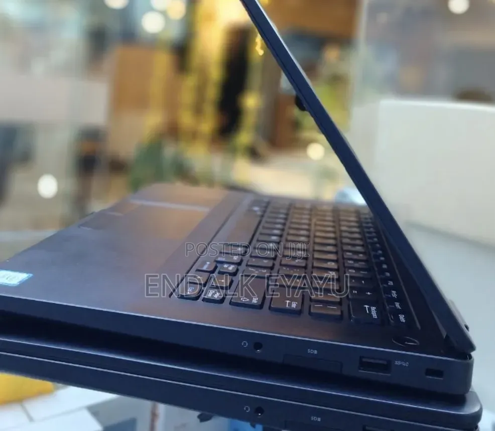 New Laptop Dell 4GB Intel Core i3 HDD+SSD 128GB