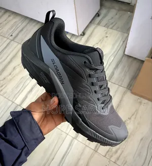 High-Performance Men's SLOAOMN Sneakers