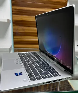 New Laptop HP EliteBook 640 G9 16GB Intel Core i5 SSD 512GB