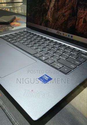 New Lenovo Yoga Pro 9i Aura Edition 32GB Intel Core Ultra 7 SSD 1T