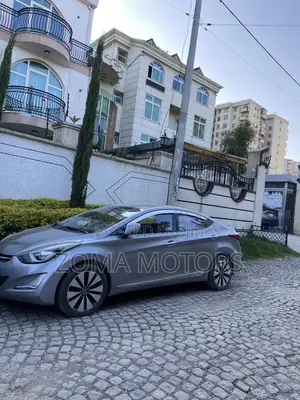 Hyundai Avante 2015 Gray