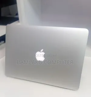 New Laptop Apple MacBook Pro 2013 8GB Intel Core i5 SSD 256GB