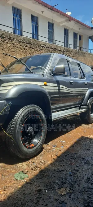 Toyota Hilux Surf 1998 Gray