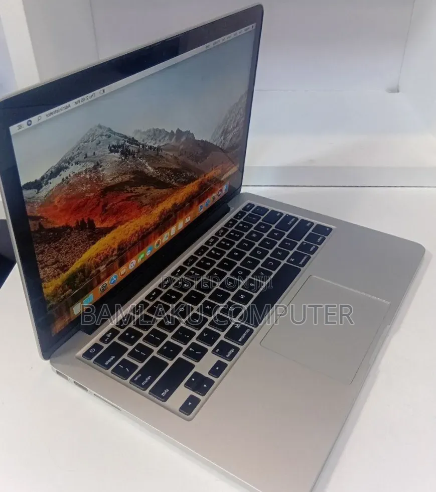 New Laptop Apple MacBook Pro 2013 8GB Intel Core i5 SSD 256GB