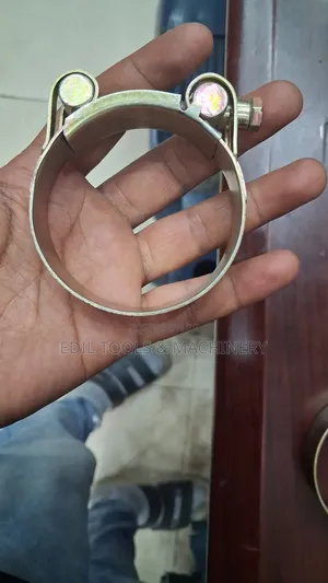 Heavy-Duty Metal Pipe Clamp