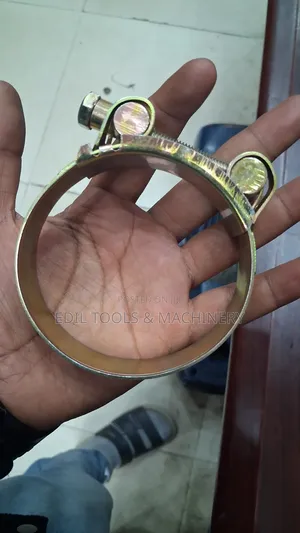 Heavy-Duty Metal Pipe Clamp
