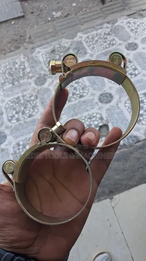 Heavy-Duty Metal Pipe Clamp
