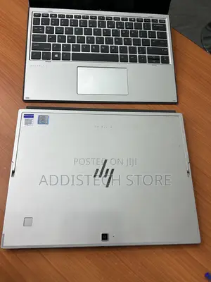 New Laptop HP Elite X2 1012 8GB Intel Core i5 SSD 256GB