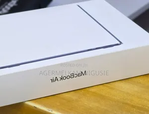 New Laptop Apple MacBook Air 2026 M5 16GB Intel Core i7 SSD 512GB