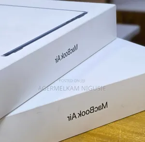 New Laptop Apple MacBook Air 2026 M5 16GB Intel Core i7 SSD 512GB