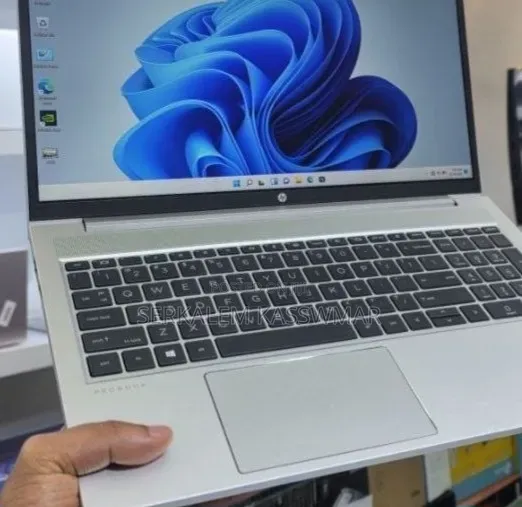 New Laptop HP ProBook 450 G8 16GB Intel Core i7 SSD 512GB