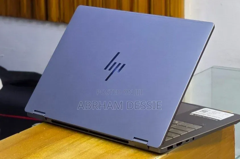 New Laptop HP 16GB Intel Core Ultra 7 SSD 1T