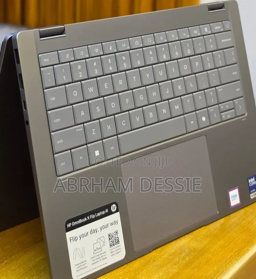 New Laptop HP 16GB Intel Core Ultra 7 SSD 1T