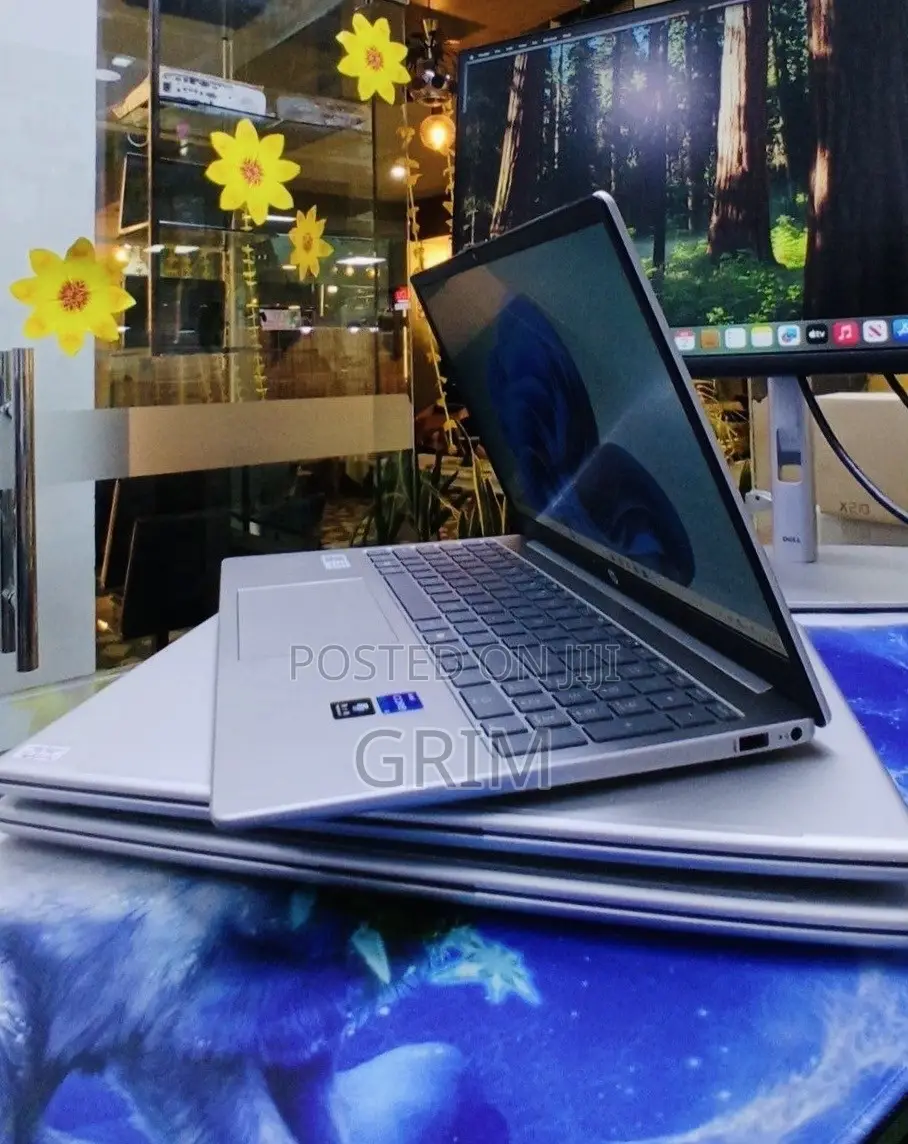 New Laptop HP Stream Notebook 16GB Intel Core i7 SSD 1T