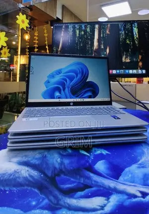 New Laptop HP Stream Notebook 16GB Intel Core i7 SSD 1T
