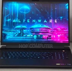 New Laptop Alienware M18 R2 32GB Intel Core i9 SSD 2T