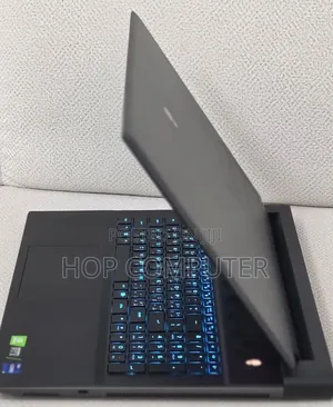 New Laptop Alienware M18 R2 32GB Intel Core i9 SSD 2T