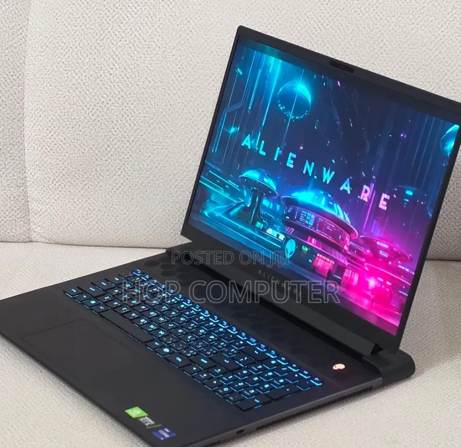 New Laptop Alienware M18 R2 32GB Intel Core i9 SSD 2T