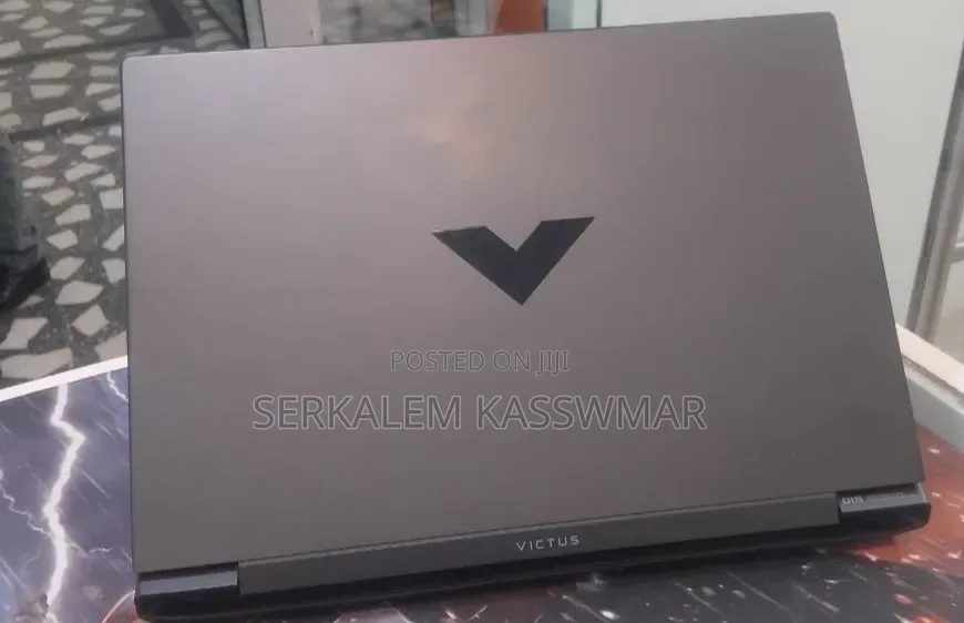 New Laptop HP Victus 16 16GB AMD Ryzen 5 SSD 512GB