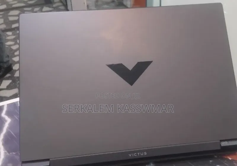 New Laptop HP Victus 16 16GB AMD Ryzen 5 SSD 512GB