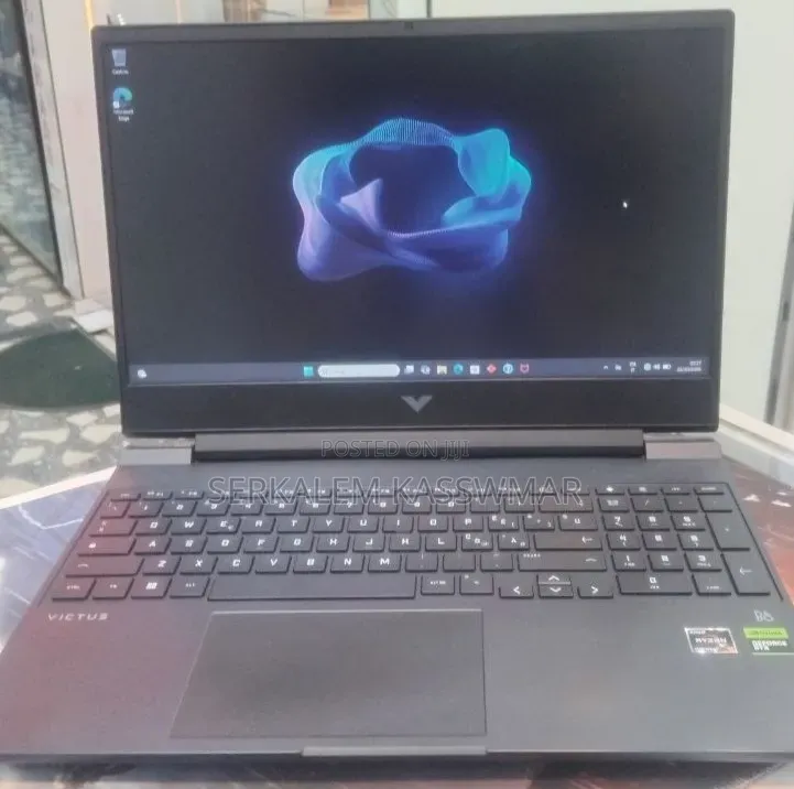 New Laptop HP Victus 16 16GB AMD Ryzen 5 SSD 512GB