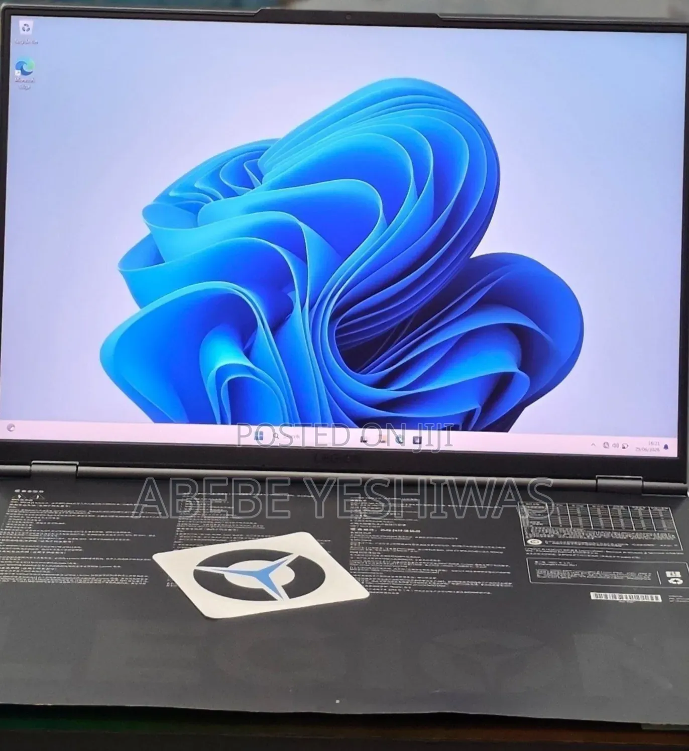New Laptop Lenovo Legion 9 32GB AMD Ryzen 9 SSD 1T