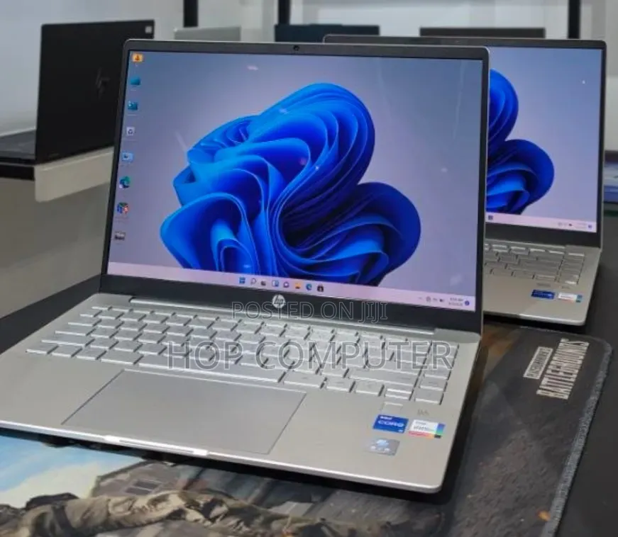 New Laptop HP Pavilion 14 16GB Intel Core i5 SSD 512GB