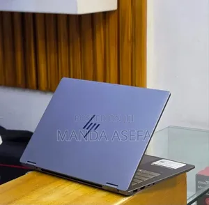 New Laptop HP OmniBook X Flip 14" 16GB Intel Core Ultra 7 SSD 1T