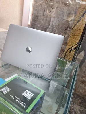 New Laptop Apple MacBook Air 2020 M1 8GB Apple M1 SSD 256GB
