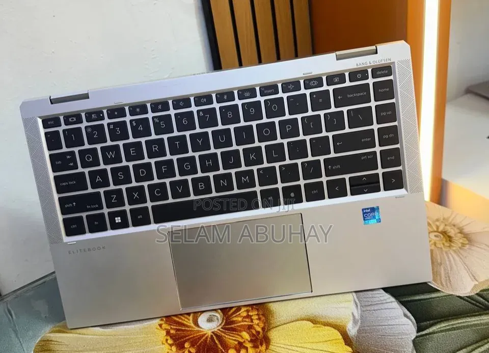 New Laptop HP EliteBook 1040 G8 32GB Intel Core i7 SSD 512GB