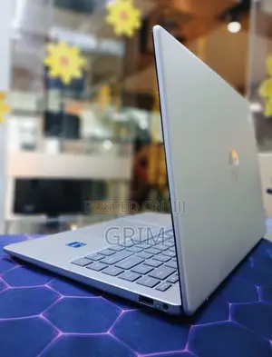 New Laptop HP Stream Notebook 16GB Intel Core i7 SSD 1T