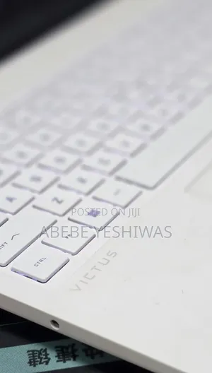 New Laptop HP Victus 15 16GB AMD Ryzen 7 SSD 1T